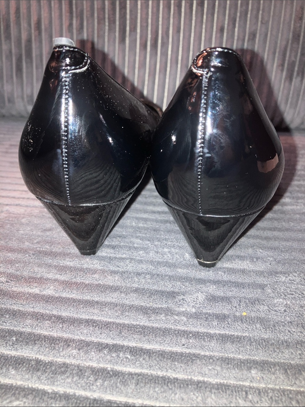Bandolino Yara Black Patent Pointed Wedge Pumps - Picture 6 of 7
